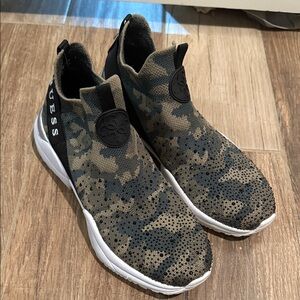Guess Men's Camouflage Knit Sneakers